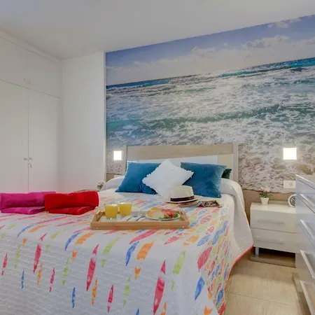 307 Bright, Sea View, Air Conditioning With Swimming Pool Playa de las Americas (Tenerife)
