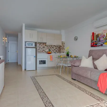 307 Bright, Sea View, Air Conditioning With Swimming Pool * Playa de las Americas (Tenerife)
