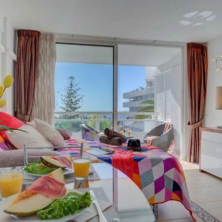 Apartment 307 Bright, Sea View, Air Conditioning With Swimming Pool
