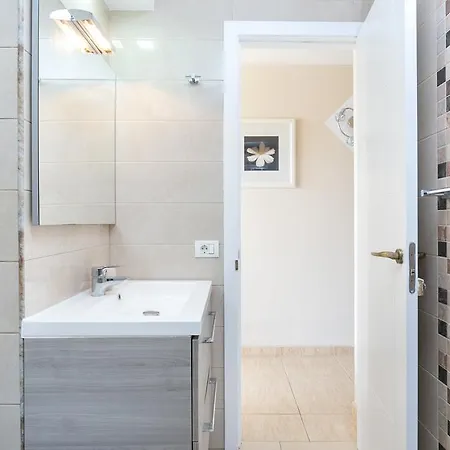 307 Bright, Sea View, Air Conditioning With Swimming Pool Apartamento
